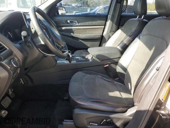 2018 Ford Explorer XLT with VIN 1FM5K7D82JGB75394, listed as a Copart auction lot 55030535 with 129,033 mi miles and Salvage title. Bid and sale history available at DreamBid. Image 7.
