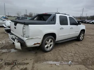 2008 Chevrolet Avalanche LT w/3LT with VIN 3GNFK12358G129724, listed as a Copart auction lot 87411564 with 176,056 mi miles and Clean Title. Bid and sale history available at carsss.com. Image 3.