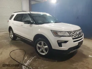 2019 Ford Explorer XLT with VIN 1FM5K7D80KGA63615, listed as a Copart auction lot 49705865 with 105,825 mi miles and Clean Title. Bid and sale history available at carsss.com. Image 4.