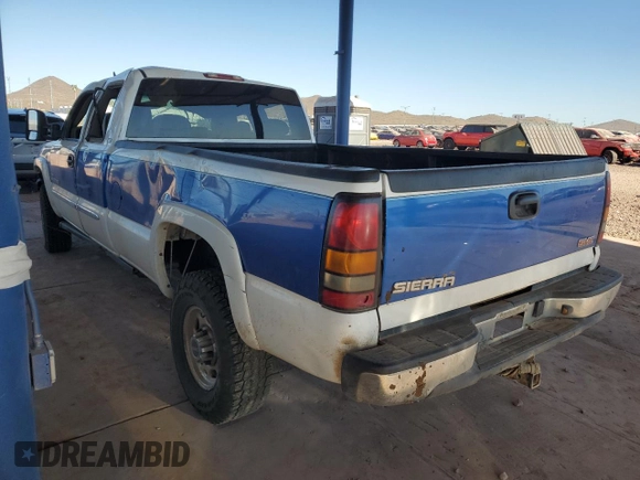 2006 GMC Sierra 2500HD SLT with VIN 1GTHK29D66E270344, listed as a Copart auction lot 82147814 with 148,135 mi miles and Salvage title. Bid and sale history available at DreamBid. Image 2.
