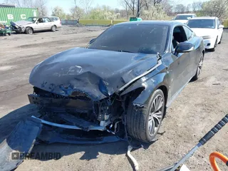 2019 Infiniti Q60 Luxe with VIN JN1EV7EL4KM290776, listed as a IAAI auction lot 42047865 with 33,926 mi miles and . Bid and sale history available at carsss.com. Image 2.