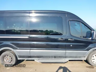 2018 Ford Transit Passenger XL с VIN 1FBAX2CM5JKA01567, выставлен на аукционе IAAI как лот 40198330 с пробегом 164 777 миль миль и . История ставок и продаж доступна на DreamBid. Изображение 13.