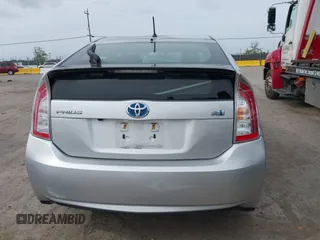 2015 Toyota Prius Four with VIN JTDKN3DU3F0413662, listed as a IAAI auction lot 42126540 with 34,252 mi miles. Bid and sale history available at carsss.com. Image 17.