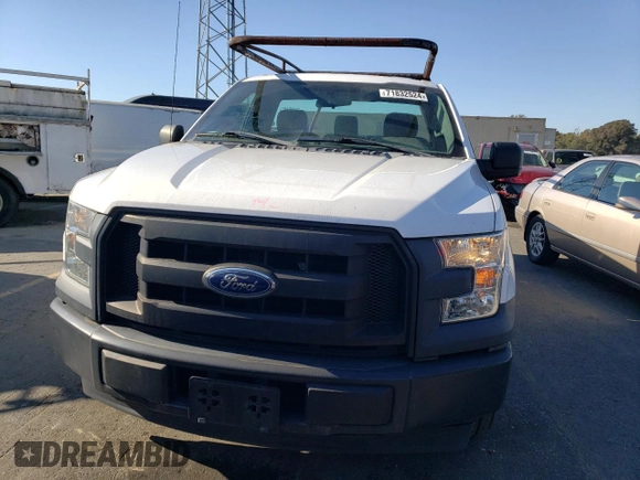 2017 Ford F-150 XL с VIN 1FTMF1CP2HKC74671, выставлен на аукционе Copart как лот 71832524 с пробегом 58 902 миль миль и Списание • Salvage title. История ставок и продаж доступна на DreamBid. Изображение 5.