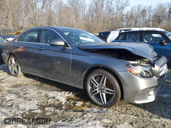 2020 Mercedes-Benz E-Class E 450 with VIN WDDZF6JB8LA724435, listed as a Copart auction lot 88094595 with 56,070 mi miles and Salvage Title. Bid and sale history available at carsss.com. Image 4.