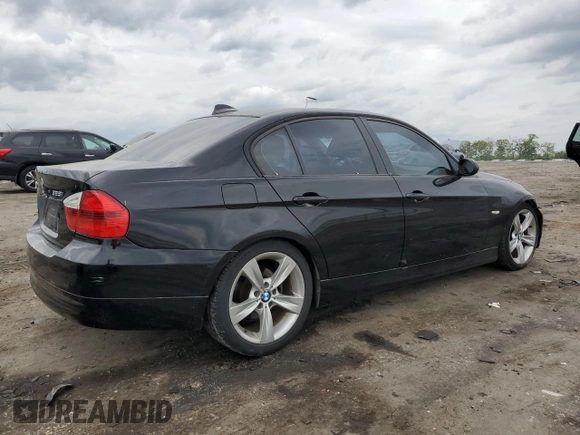 2007 BMW 3 Series 328i with VIN WBAVA33507KX82971, listed as a Copart auction lot 54677725 with 135,759 mi miles and Salvage Title. Bid and sale history available at DreamBid. Image 3.