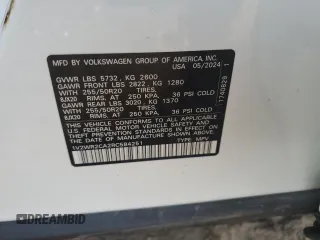 2024 Volkswagen Atlas SE with VIN 1V2WR2CA2RC584251, listed as a Copart auction lot 48496135 with 26,555 mi miles and Clean title. Bid and sale history available at DreamBid. Image 13.