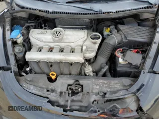 2010 Volkswagen New Beetle Coupe with VIN 3VWPG3AG8AM036554, listed as a Copart auction lot 52403365 with 138,857 mi miles and Salvage Title. Bid and sale history available at carsss.com. Image 13.