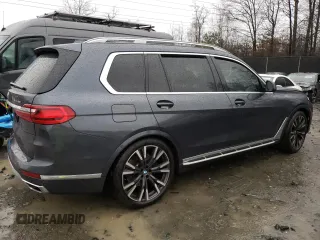 2019 BMW X7 xDrive40i with VIN 5UXCW2C51KL082125, listed as a Copart auction lot 47482325 with 0 mi miles and Salvage Title. Bid and sale history available at carsss.com. Image 3.