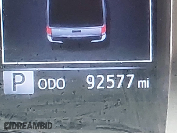 2017 Toyota Tacoma SR5 z VIN 3TMAZ5CN9HM044182, wystawiony jako IAAI lot #42116303 z przebiegiem 92 577 mil mil oraz . Historia ofert i sprzedaży dostępna na DreamBid. Obrazek 15.