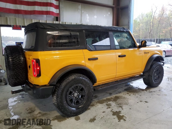 2022 Ford Bronco with VIN 1FMEE5DP1NLA92717, listed as a Copart auction lot 50623805 with 28,371 mi miles and Salvage title. Bid and sale history available at DreamBid. Image 3.