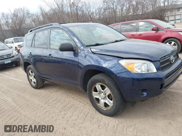 2006 Toyota RAV4 with VIN JTMZD33V466008337, listed as a IAAI auction lot 41916030 with 121,022 mi miles. Bid and sale history available at carsss.com. Image 1.