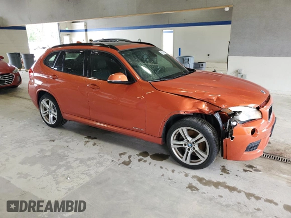 2014 BMW X1 sDrive28i z VIN WBAVM1C51EVW48218, wystawiony jako Copart lot #58146475 z przebiegiem 107 934 mil mil oraz Czysty tytuł • Clean title. Historia ofert i sprzedaży dostępna na DreamBid. Obrazek 4.
