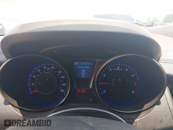 2015 Hyundai Genesis Coupe Ultimate with VIN KMHHU6KJ0FU129983, listed as a IAAI auction lot 42420357 with 104,870 mi miles and . Bid and sale history available at DreamBid. Image 7.