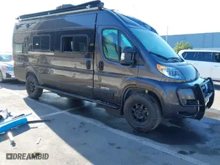 2021 Ram ProMaster Cargo Van with VIN 3C6FRVJG9ME504074, listed as a IAAI auction lot 41139762 with 12,940 mi miles. Bid and sale history available at carsss.com. Image 1.