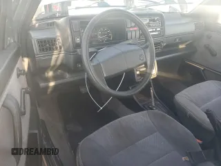 1992 Volkswagen Golf с VIN 3VWFA21G2NM043514, выставлен на аукционе Copart как лот 42501035 с пробегом 267 345 миль миль и Списание • Salvage title. История ставок и продаж доступна на DreamBid. Изображение 8.