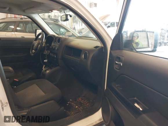 2016 Jeep Patriot High Altitude with VIN 1C4NJRFB4GD658942, listed as a IAAI auction lot 42306838 with 111,792 mi miles and . Bid and sale history available at DreamBid. Image 5.