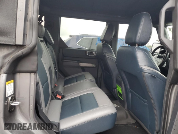 2022 Ford Bronco with VIN 1FMDE5DH3NLA98846, listed as a Copart auction lot 55818355 with 32,120 mi miles and Salvage title. Bid and sale history available at DreamBid. Image 11.