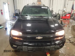 2004 Chevrolet TrailBlazer LT with VIN 1GNDT13SX42253985, listed as a Copart auction lot 44165815 with 186,498 mi miles and Non Repairable. Bid and sale history available at carsss.com. Image 5.