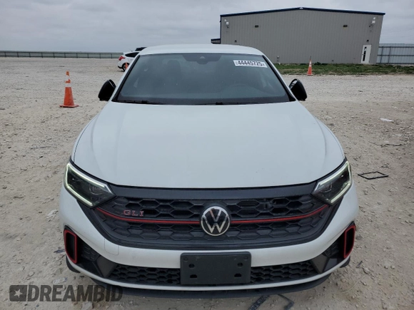 2024 Volkswagen Jetta 40th Anniversary Edition with VIN 3VW8T7BUXRM036014, listed as a Copart auction lot 44445725 with 4,625 mi miles and Salvage title. Bid and sale history available at DreamBid. Image 5.