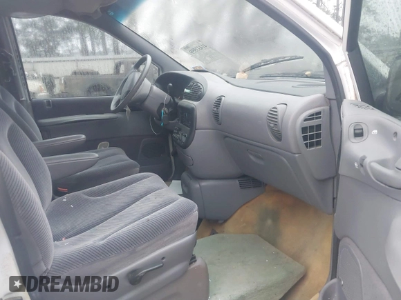 1997 Dodge Grand Caravan with VIN 1B4GP54R5VB335635, listed as a IAAI auction lot 41433559 with Not Provided miles and . Bid and sale history available at DreamBid. Image 5.