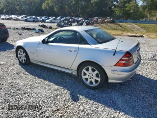 2001 Mercedes-Benz SLK 230 Kompressor z VIN WDBKK49F31F188527, wystawiony jako Copart lot #84489514 z przebiegiem 182 831 mil mil oraz Szkoda całkowita • Salvage title. Historia ofert i sprzedaży dostępna na DreamBid. Obrazek 2.