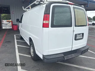 2015 Chevrolet Express Cargo с VIN 1GCWGFCF3F1172874, выставлен на аукционе IAAI как лот 42792029 с пробегом 183 334 миль миль и . История ставок и продаж доступна на DreamBid. Изображение 10.
