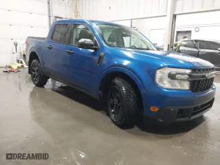 2024 Ford Maverick XLT with VIN 3FTTW8J93RRA85372, listed as a IAAI auction lot 41701071 with 17,417 mi miles. Bid and sale history available at carsss.com. Image 1.