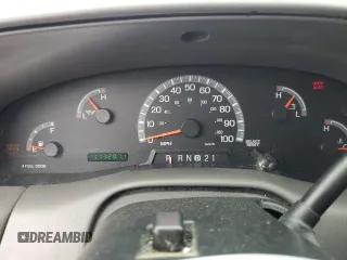 2003 Ford F-150 XL z VIN 1FTRX17283NA47526, wystawiony jako Copart lot #56548415 z przebiegiem 113 287 mil mil oraz Szkoda całkowita • Salvage title. Historia ofert i sprzedaży dostępna na DreamBid. Obrazek 9.