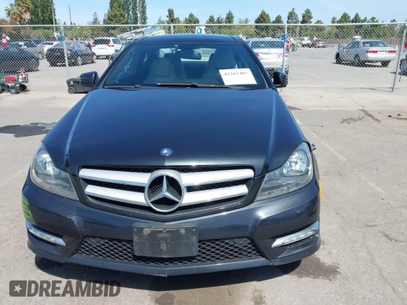 2013 Mercedes-Benz C 250 z VIN WDDGJ4HB3DG049866, wystawiony jako IAAI lot #42267407 z przebiegiem 87 499 mil mil oraz . Historia ofert i sprzedaży dostępna na DreamBid. Obrazek 12.