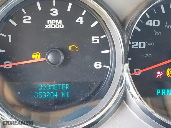 2008 Chevrolet Silverado 1500 LT w/1LT with VIN 1GCEC19J28Z193967, listed as a IAAI auction lot 41997173 with 353,204 mi miles. Bid and sale history available at carsss.com. Image 7.