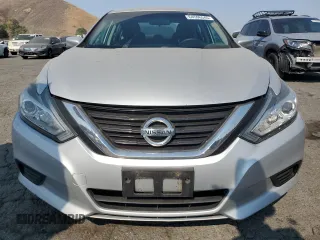 2017 Nissan Altima SV with VIN 1N4AL3AP9HC246991, listed as a Copart auction lot 64596545 with 129,465 mi miles and Clean title. Bid and sale history available at DreamBid. Image 5.