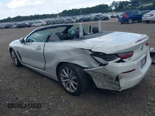 2020 BMW 8 Series 840i с VIN WBADZ4C04LCD01352, выставлен на аукционе IAAI как лот 40232421 с пробегом 22 534 миль миль и . История ставок и продаж доступна на DreamBid. Изображение 3.