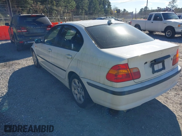 2005 BMW 3 Series 325i with VIN WBAAZ33415KP92369, listed as a IAAI auction lot 41828024 with 180,881 mi miles and . Bid and sale history available at DreamBid. Image 3.