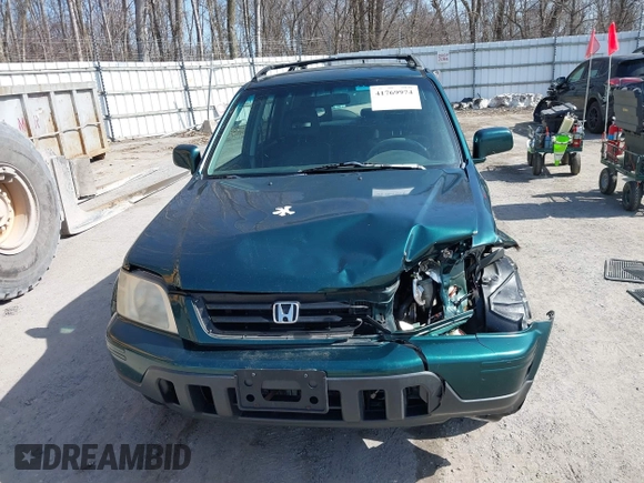 2001 Honda CR-V SE with VIN JHLRD18711S015053, listed as a IAAI auction lot 41769974 with 172,789 mi miles. Bid and sale history available at carsss.com. Image 12.