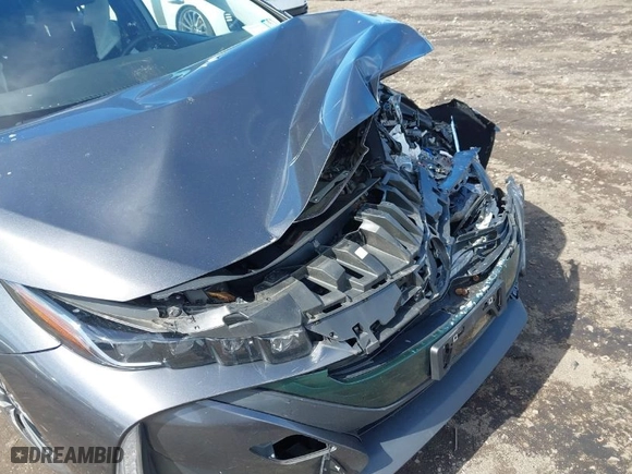 2018 Toyota Prius Prime Plus with VIN JTDKARFP3J3096141, listed as a IAAI auction lot 41822905 with 61,159 mi miles. Bid and sale history available at carsss.com. Image 17.