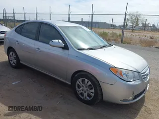 2010 Hyundai Elantra GLS z VIN KMHDU4AD6AU835606, wystawiony jako IAAI lot #42360904 z przebiegiem 94 385 mil mil oraz . Historia ofert i sprzedaży dostępna na DreamBid. Obrazek 1.