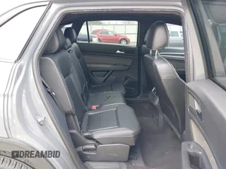 2021 Volkswagen Atlas SE with VIN 1V2PE2CAXMC231037, listed as a IAAI auction lot 41380581 with 40,889 mi miles and . Bid and sale history available at DreamBid. Image 8.