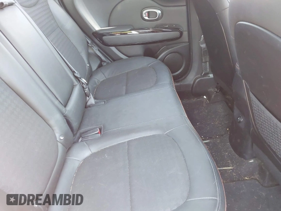 2018 Kia Soul ! with VIN KNDJX3AAXJ7553501, listed as a IAAI auction lot 42066745 with 157,299 mi miles. Bid and sale history available at carsss.com. Image 8.