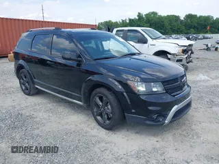 2018 Dodge Journey Crossroad z VIN 3C4PDCGB0JT506086, wystawiony jako IAAI lot #42297508 z przebiegiem 143 321 mil mil oraz . Historia ofert i sprzedaży dostępna na DreamBid. Obrazek 1.