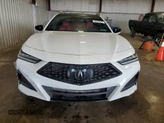 2022 Acura TLX w/A-Spec Package with VIN 19UUB5F59NA002022, listed as a Copart auction lot 59362675 with 43,724 mi miles and Salvage title. Bid and sale history available at DreamBid. Image 5.