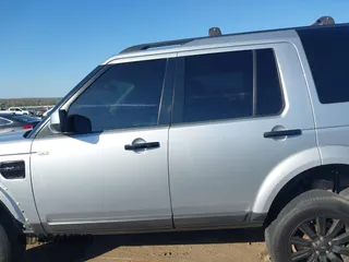2013 Land Rover LR4 HSE with VIN SALAG2D45DA661198, listed as a IAAI auction lot 40692110 with 135,524 mi miles and . Bid and sale history available at DreamBid. Image 15.
