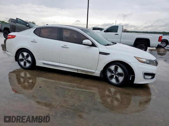 2012 Kia Optima Hybrid with VIN KNAGM4AD3C5009694, listed as a Copart auction lot 55755565 with 174,047 mi miles and Clean Title. Bid and sale history available at carsss.com. Image 4.