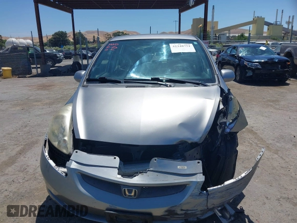 2007 Honda Fit Sport with VIN JHMGD38637S067718, listed as a IAAI auction lot 42348751 with 135,198 mi miles and . Bid and sale history available at DreamBid. Image 12.