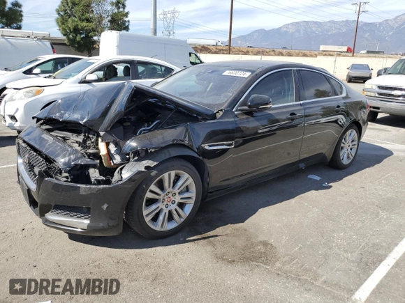 2017 Jaguar XF 35t Premium with VIN SAJBD4BV6HCY28336, listed as a Copart auction lot 76630724 with 52,593 mi miles and Salvage Title. Bid and sale history available at carsss.com. Image 1.