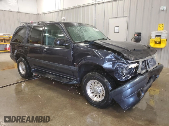 2001 Mercury Mountaineer with VIN 4M2ZU86P51UJ01568, listed as a Copart auction lot 81923284 with 150,079 mi miles and Clean title. Bid and sale history available at DreamBid. Image 4.