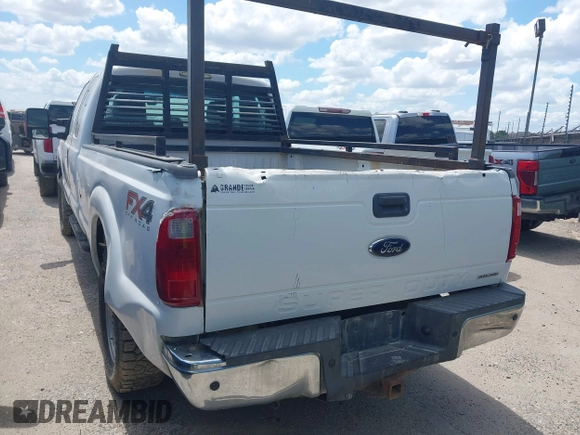 2015 Ford F-250 XLT with VIN 1FT7X2B63FEB54334, listed as a IAAI auction lot 42570798 with 288,832 mi miles and . Bid and sale history available at DreamBid. Image 3.