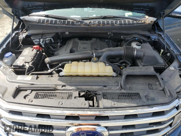 2020 Ford Expedition XLT с VIN 1FMJU1JT6LEA61265, выставлен на аукционе Copart как лот 50957665 с пробегом 26 877 миль миль и Списание • Salvage title. История ставок и продаж доступна на DreamBid. Изображение 12.