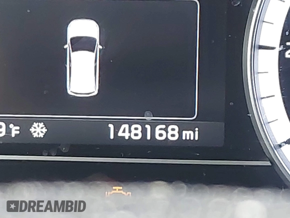 2017 Kia Niro Touring Launch Edition with VIN KNDCC3LC0H5069071, listed as a IAAI auction lot 41673947 with 148,168 mi miles. Bid and sale history available at carsss.com. Image 16.