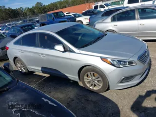 2017 Hyundai Sonata 2.4L with VIN 5NPE24AF5HH532563, listed as a IAAI auction lot 41117851 with 141,692 mi miles and . Bid and sale history available at carsss.com. Image 13.